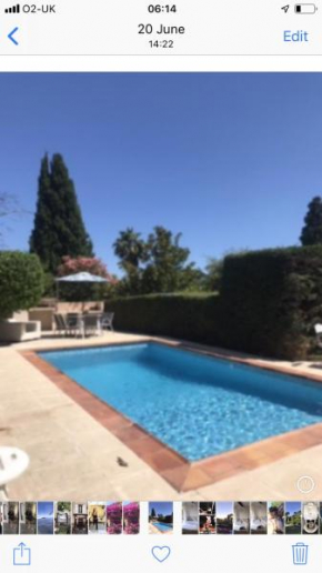 Beautiful 4-Bed Villa in Mougins